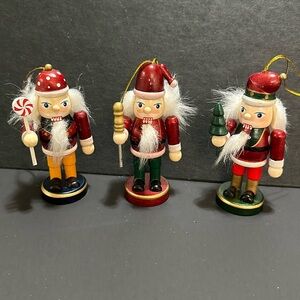 Mini Christmas Nutcracker Wood Soldier Set of 3